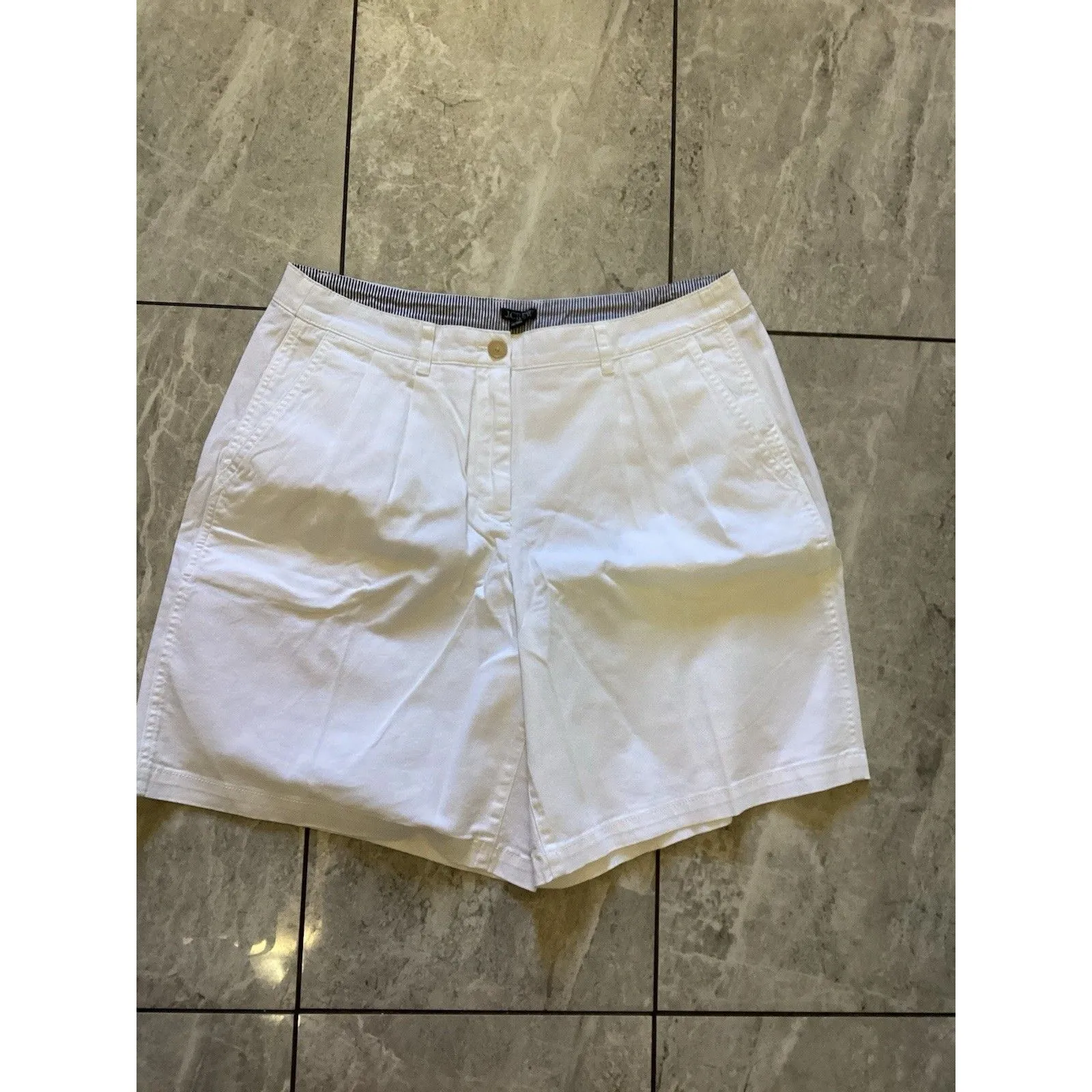 J. Crew 9” Pleated Heritage Chino Womens Shorts White 10 - Image 2