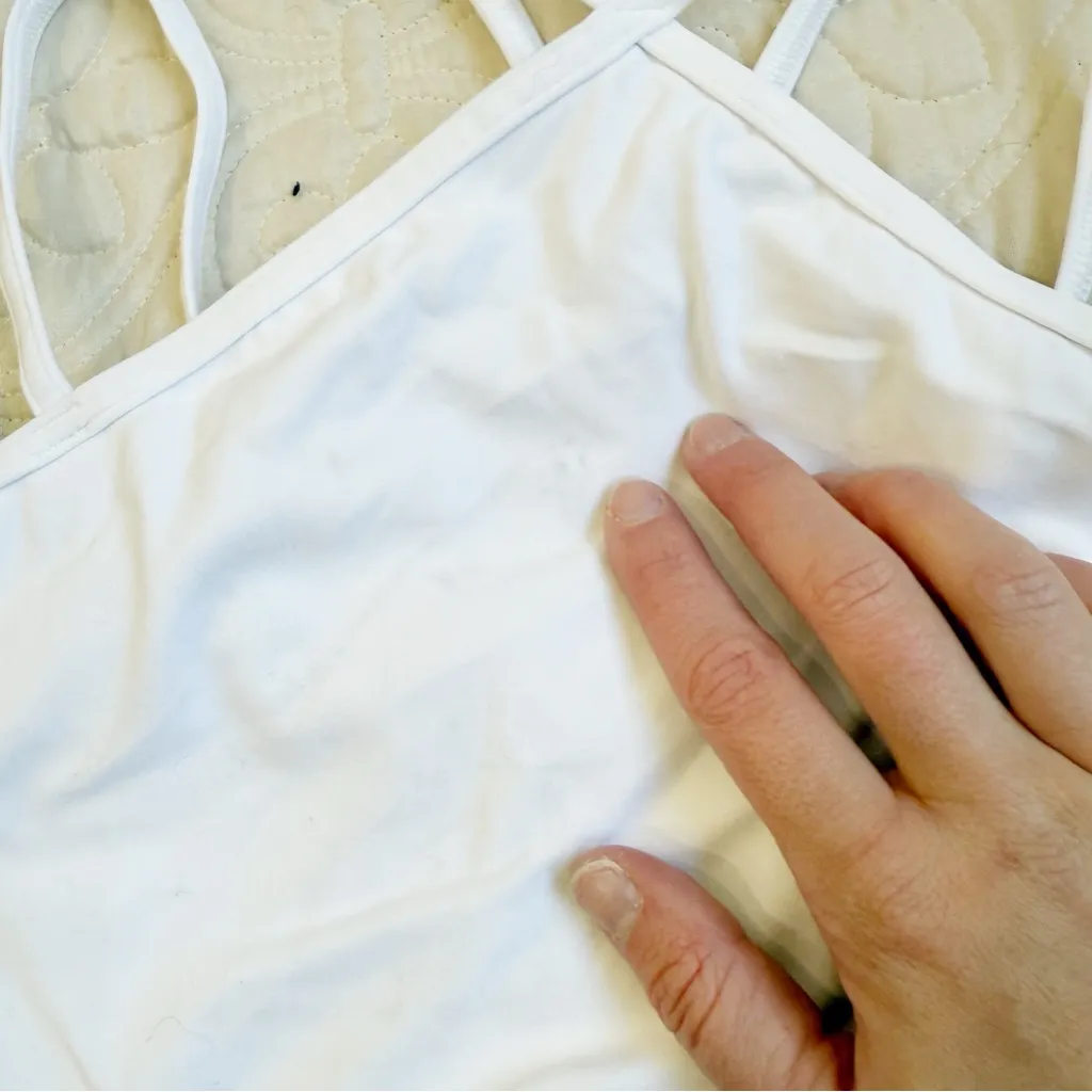 Lululemon Flow Y Strappy Bra Nulu Sz 6 - Image 3