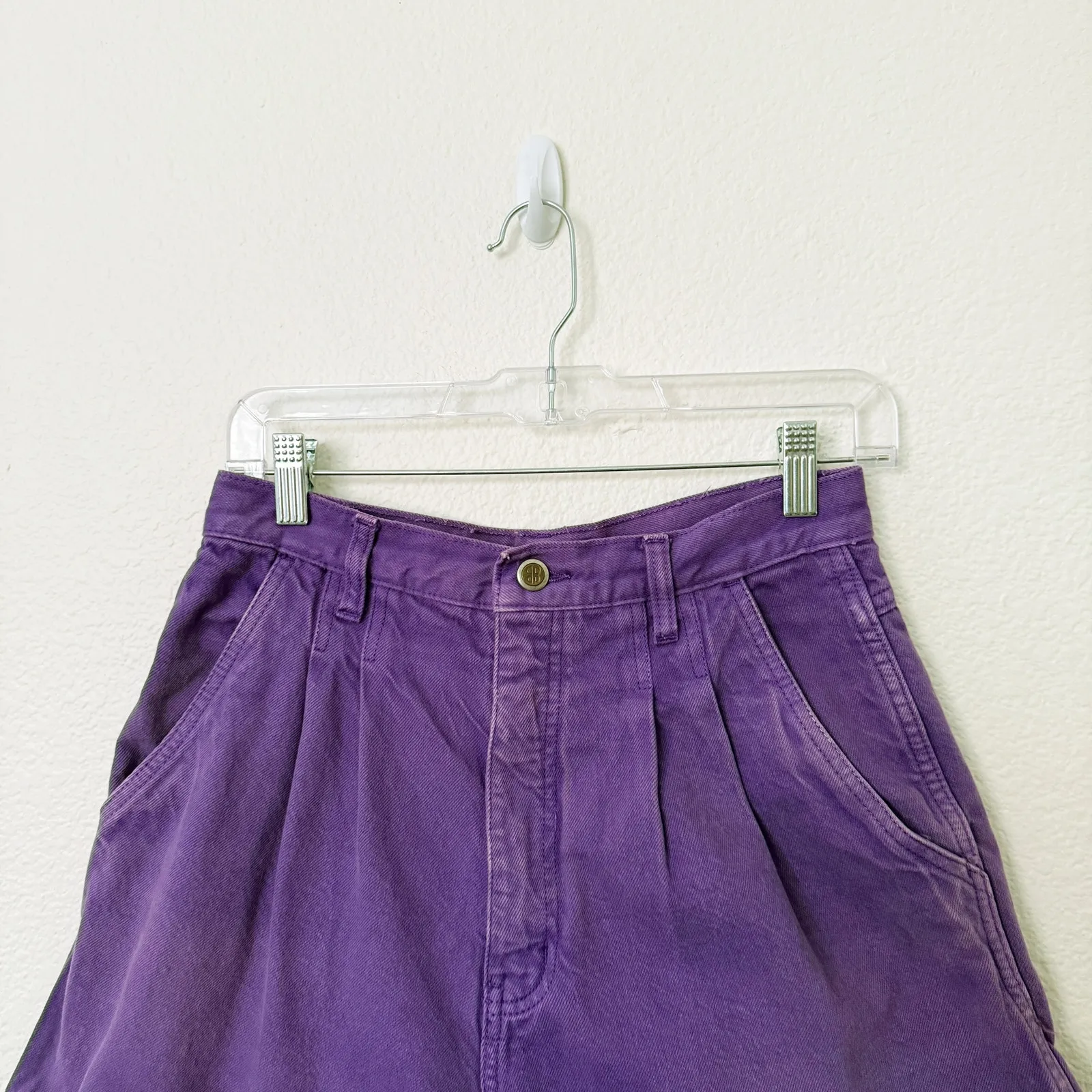 [Vintage] 90s Y2K Bill Blass Purple Pleated High Rise Denim Cutoff Shorts Sz 10 - Image 5