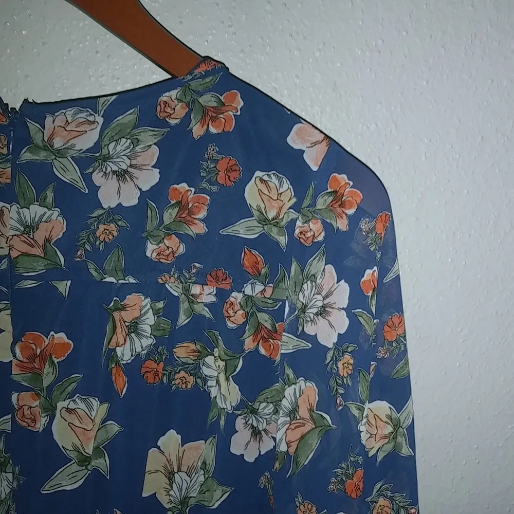 LuLus XS Cross Front 3/4 Sleeve Dress New! Style R29169 in Blue Floral Orange - Image 8