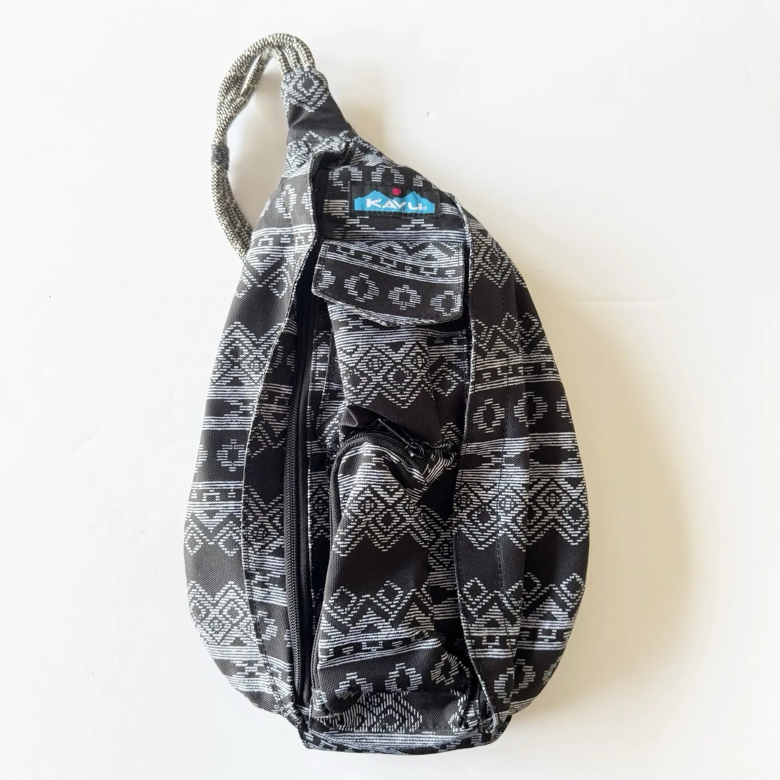 Kavu Unisex Black and White Rope Sling Backpack 25th Anniversary Edition - Image 12