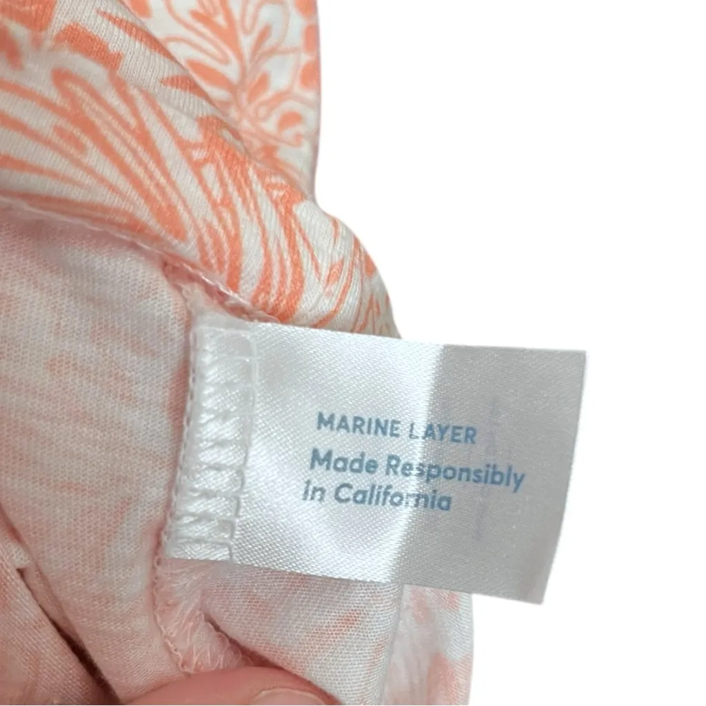 Marine Layer Classic Crew Neck Tee T-Shirt in Papaya Hawaiian Print Medium - Image 6