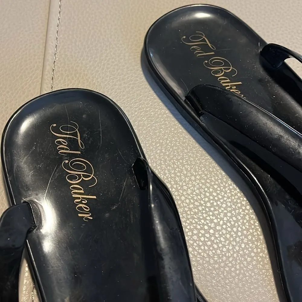 TED BAKER London Black rafeek bow gold‎ cube jelly Sandals sz 5 - Image 5