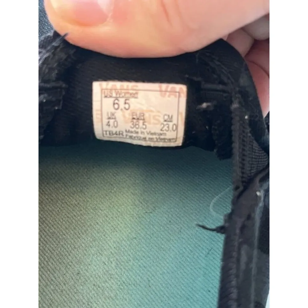 Vans Classic Slip On Women’s Shoes Checkerboard  Black Gray Size 6.5 EU 36.5 - Image 6