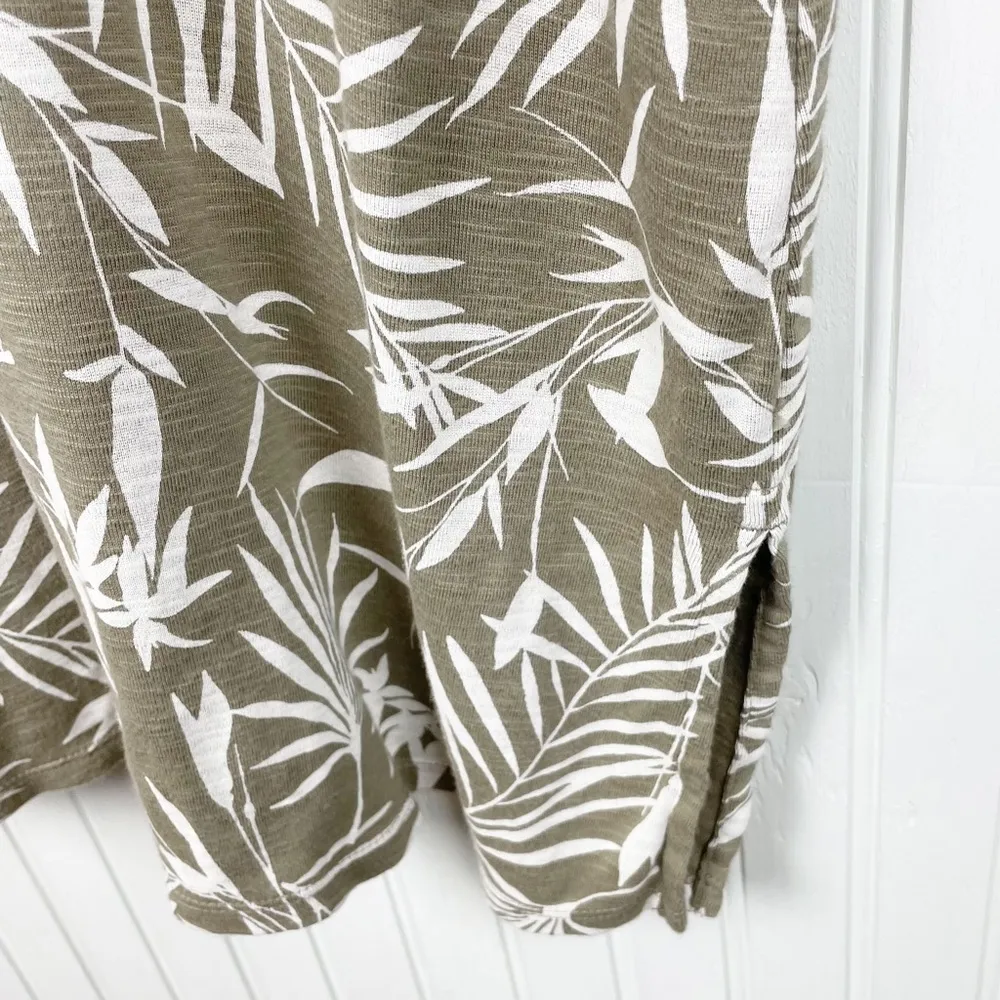 J. Jill Pima Cotton Double V Elbow Sleeve Tunic Top Green Tropical Print Small - Image 6