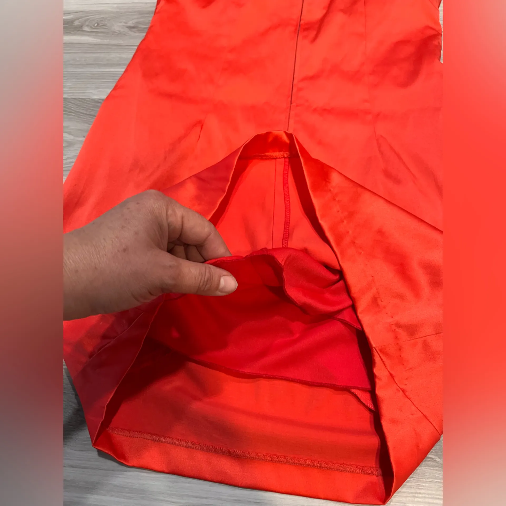 B. DARLIN‎ Elegant Red Strapless Dress - Image 8