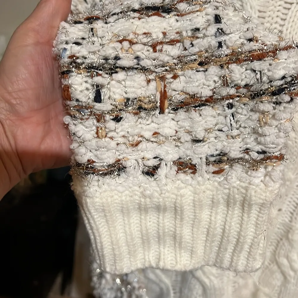 AndTheWhy cable nit sweater. Women’s size S/M oversized - Image 5