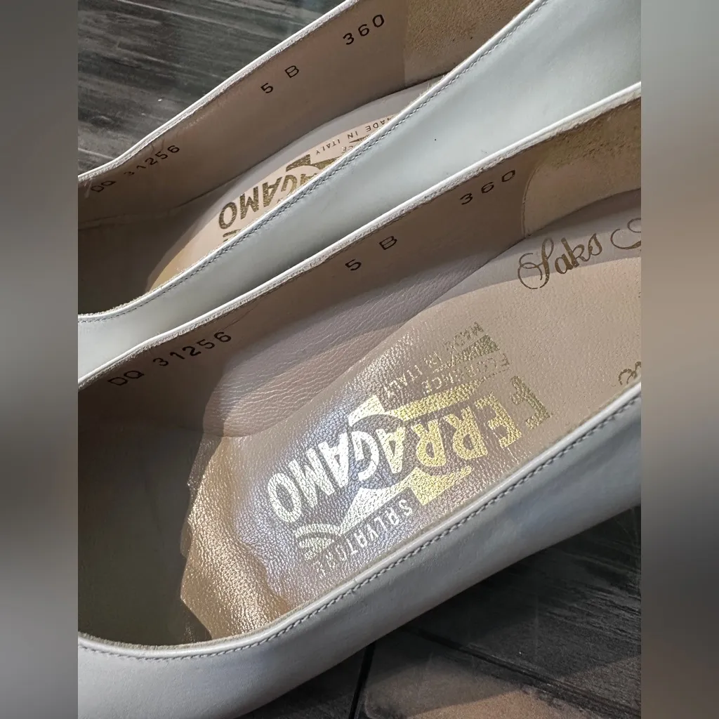 Salvatore Ferragamo Cream Ivory Gold Buckle Pumps Heels ~ Size 5‎ B - Image 9