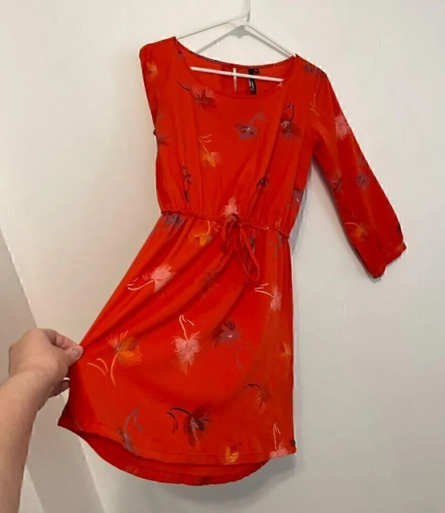 O'NEILL PACSUN Jules Shift Dress Red ish Floral 3/4 Sleeve Tie Waist Button Back - Image 9