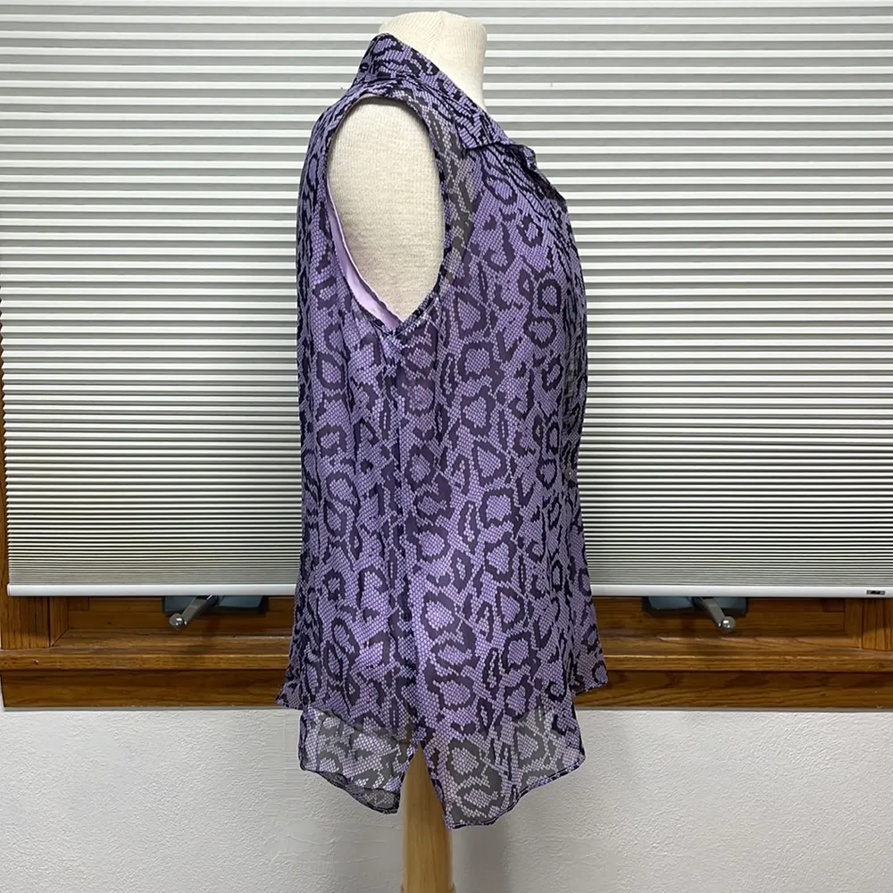 New York City Design Co. NWT Purple Silk Snakeskin Print Sleeveless Blouse Size M - Image 4