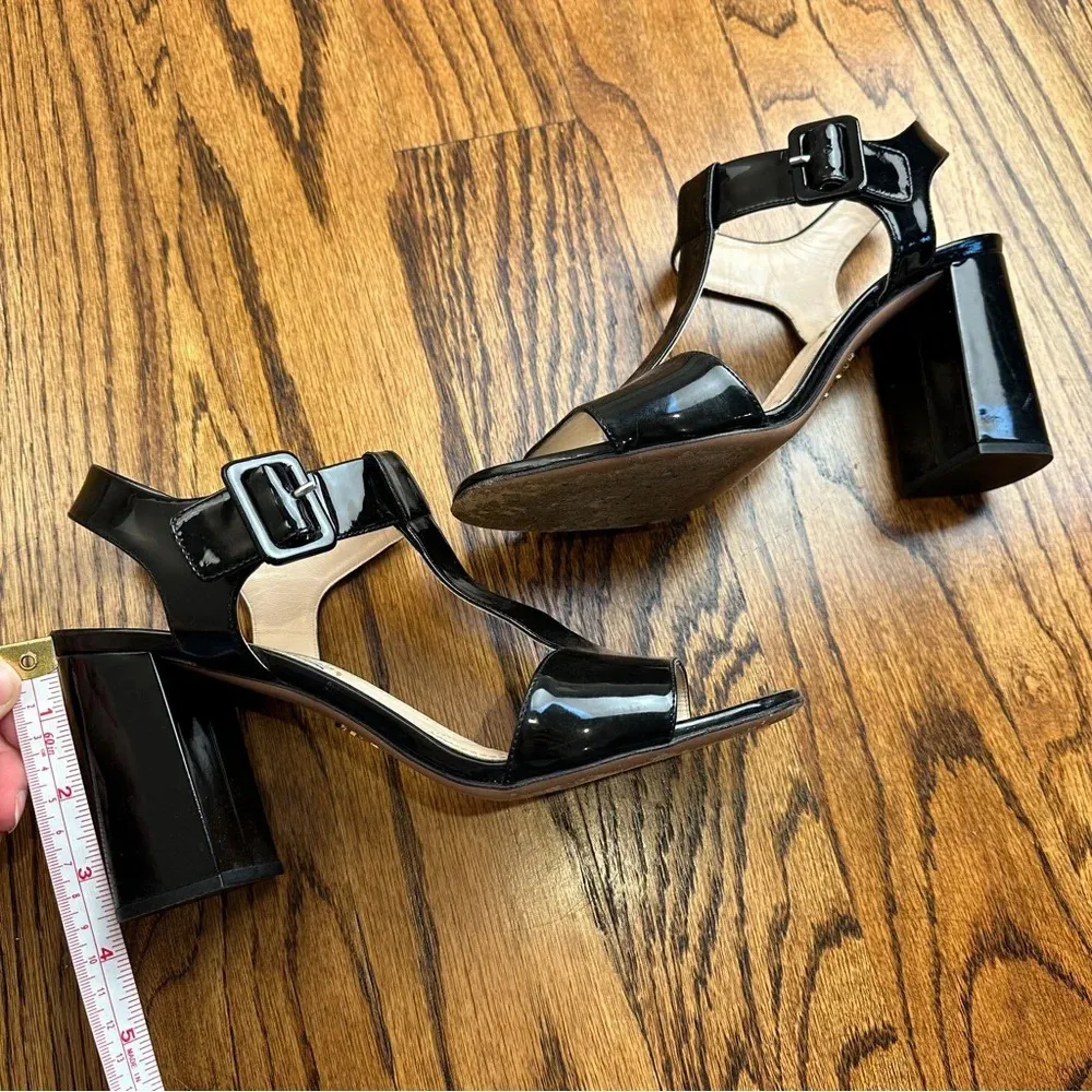 Womens vintage Prada heels - Image 3