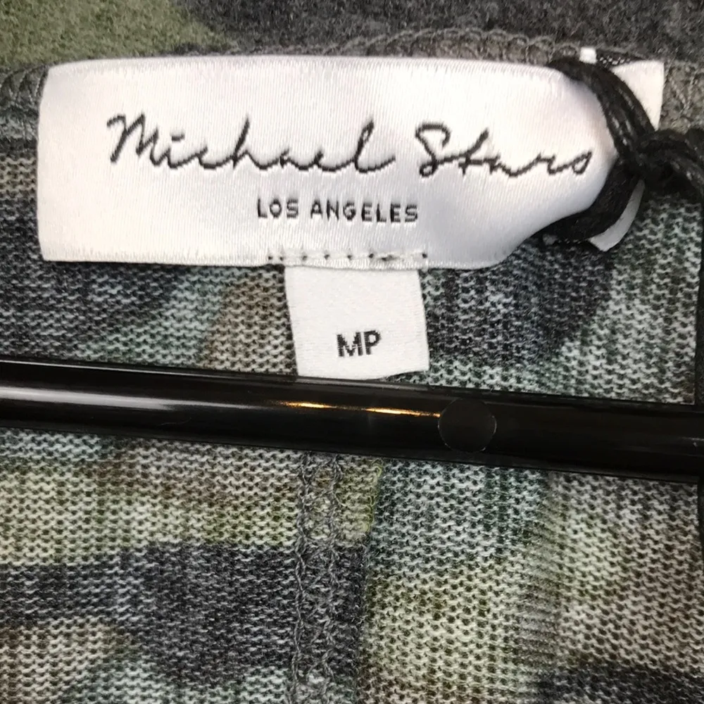 NWT Michael Stars Women’s Madison Brushed Camo Fleece Pleated Long Sleeve Shirt - Image 11