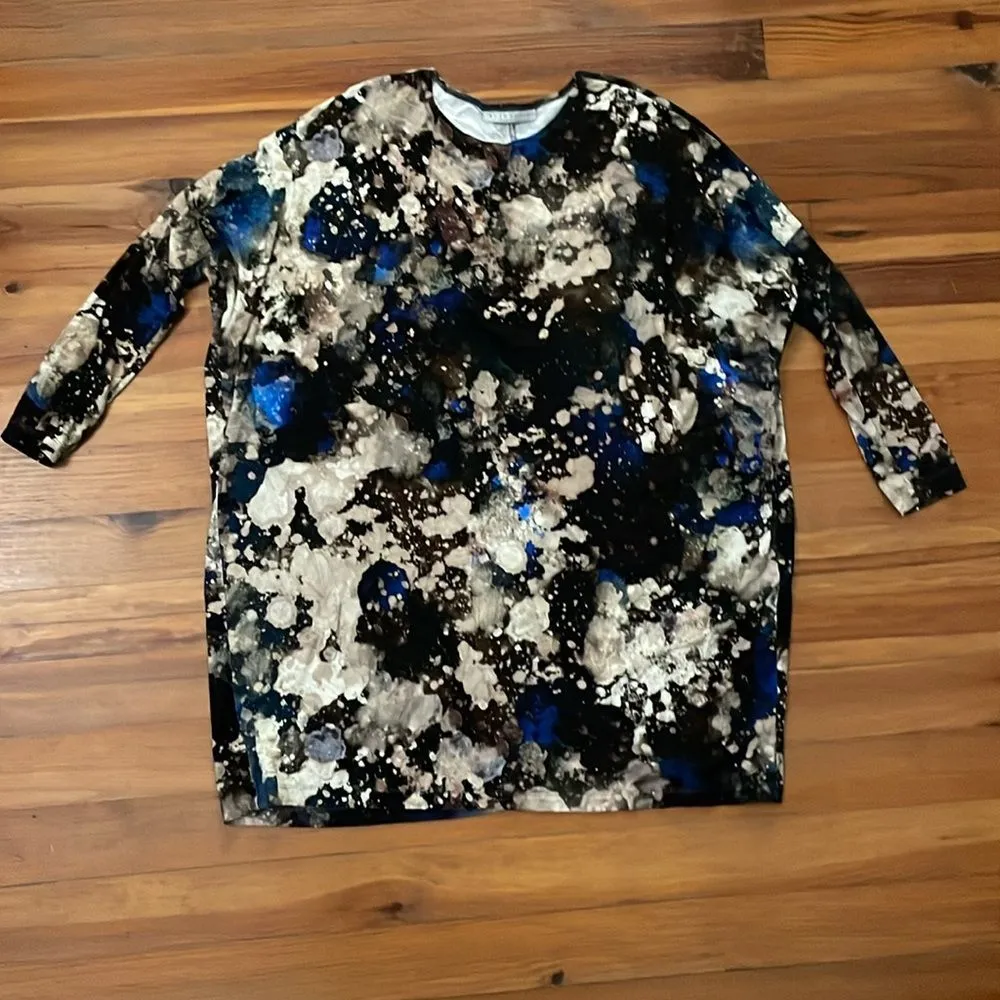 Bryn Walker Damien Tunic Top Womens Size Medium Galaxy Print Knit Oversized - Image 3