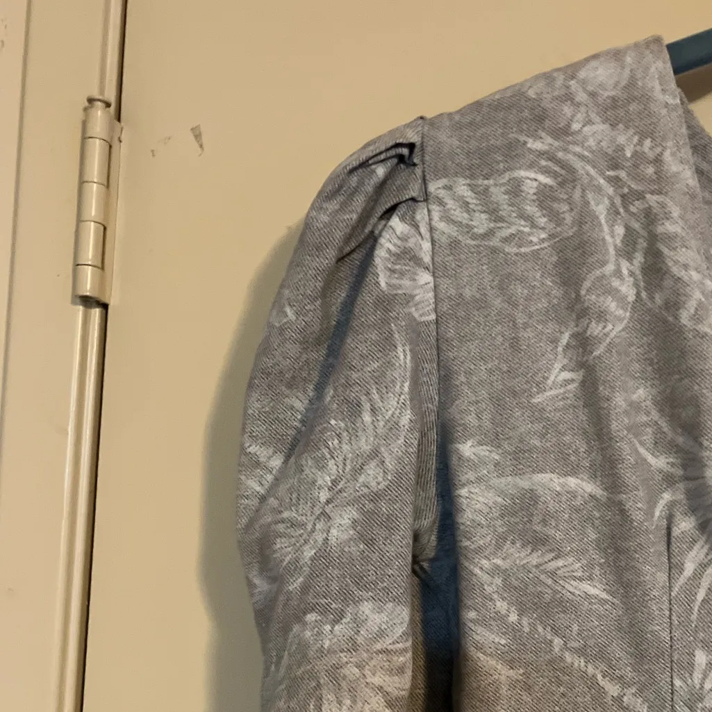 Milano Floral Tiered Dress - Image 6