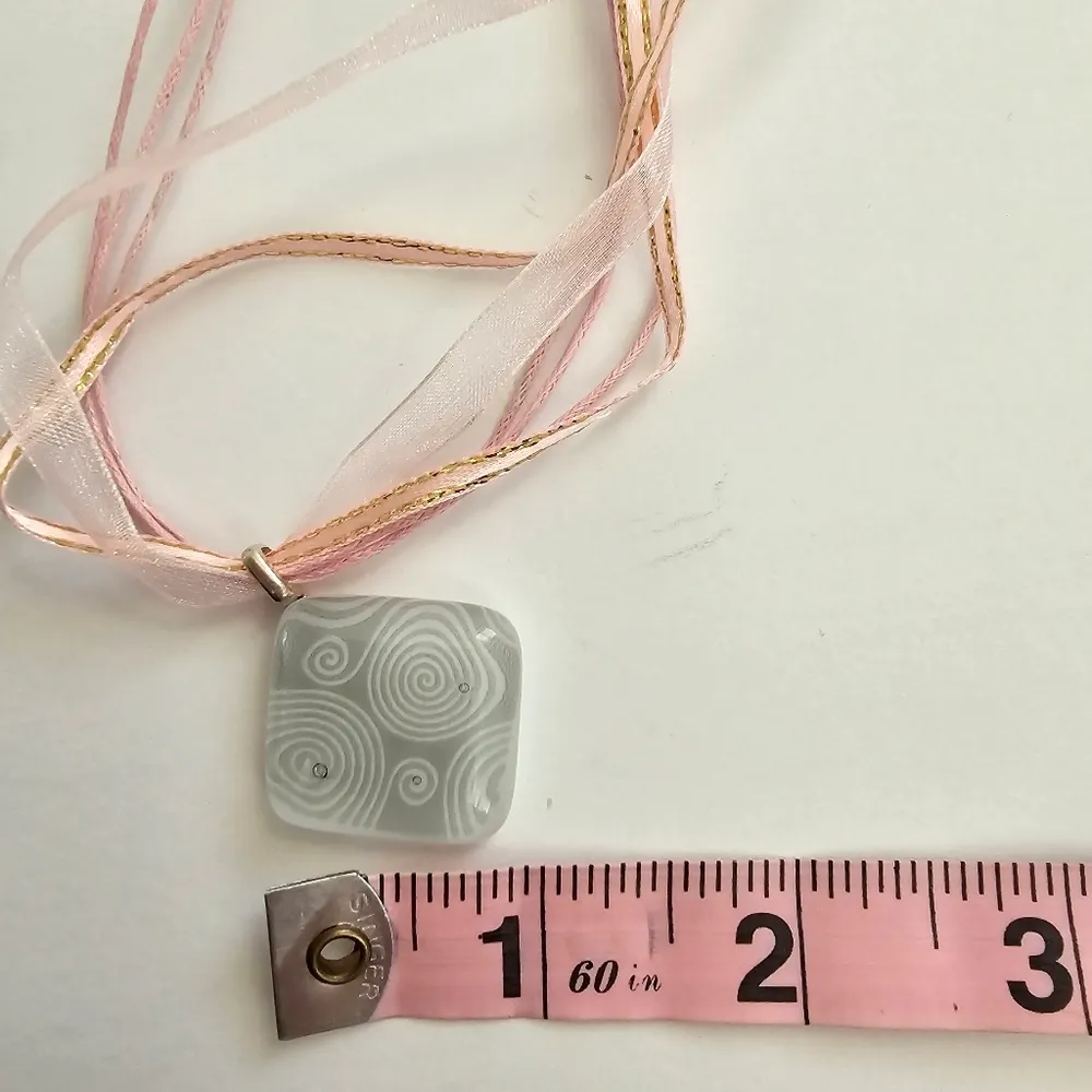Vintage Y2K Gray Swirl Glass Rhombus Pendant on Pink Organza Ribbon - Image 6