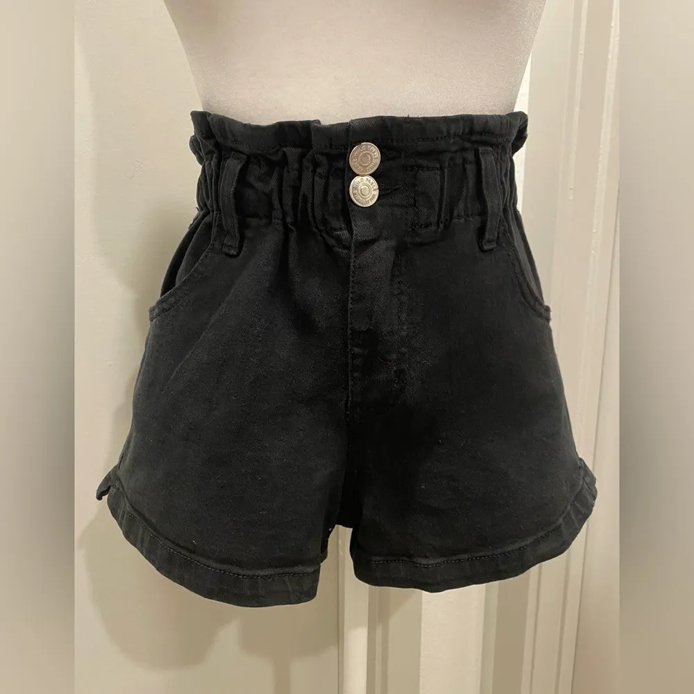 Target  Black Stretchy Denim Elastic Waistband Paper Bag Shorts - XS - Image 8