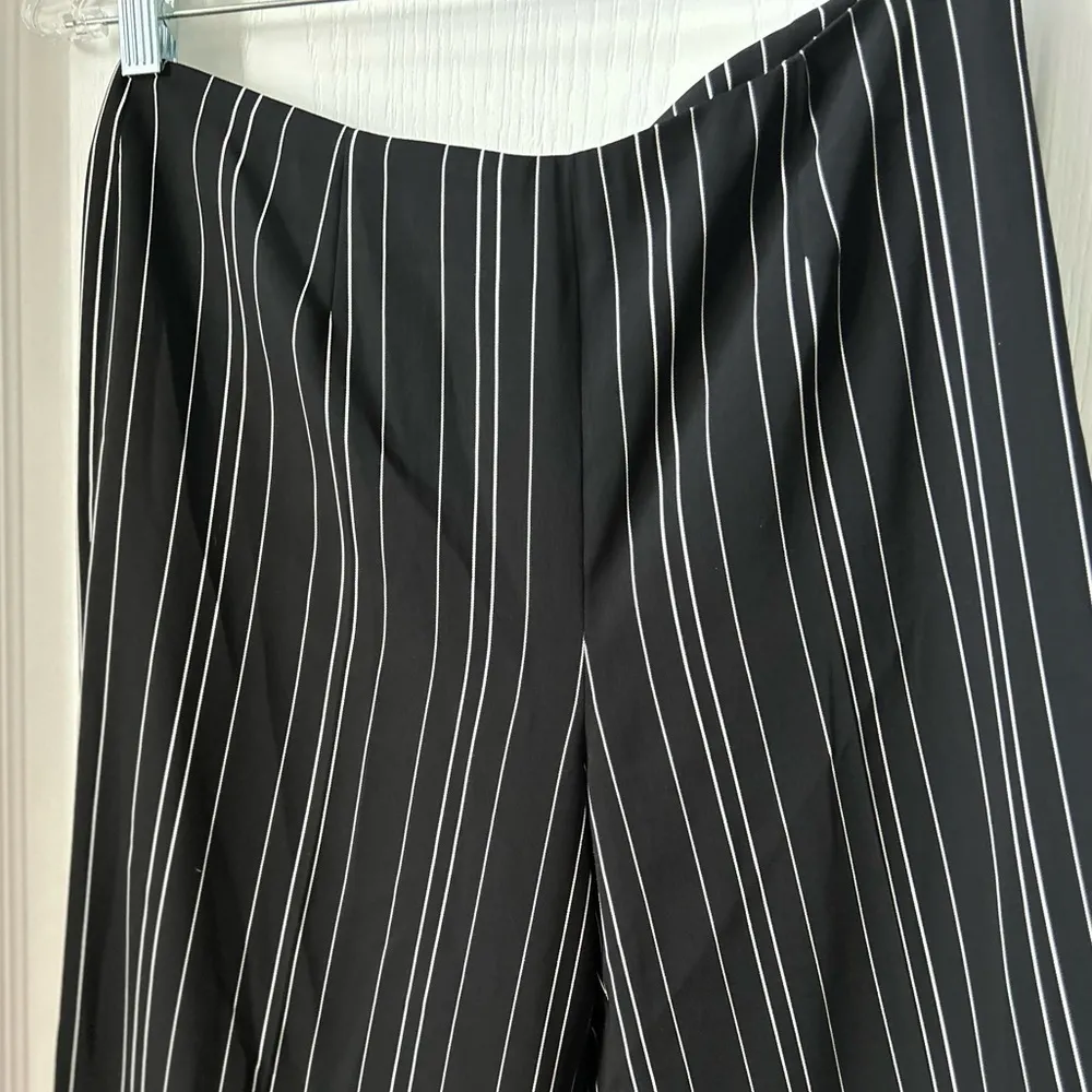 Bar III Women's Black Striped Wide-Leg Pants Size 6 High-Rise Casual - Image 4