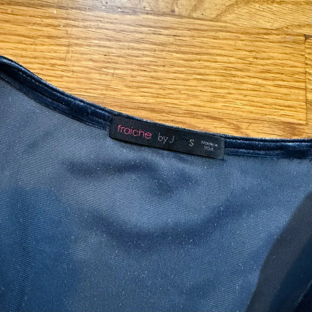 Fraiche by J Womens Small Blue Velvet Long Sleeve Ruffle Shorts Romper Retro - Image 9