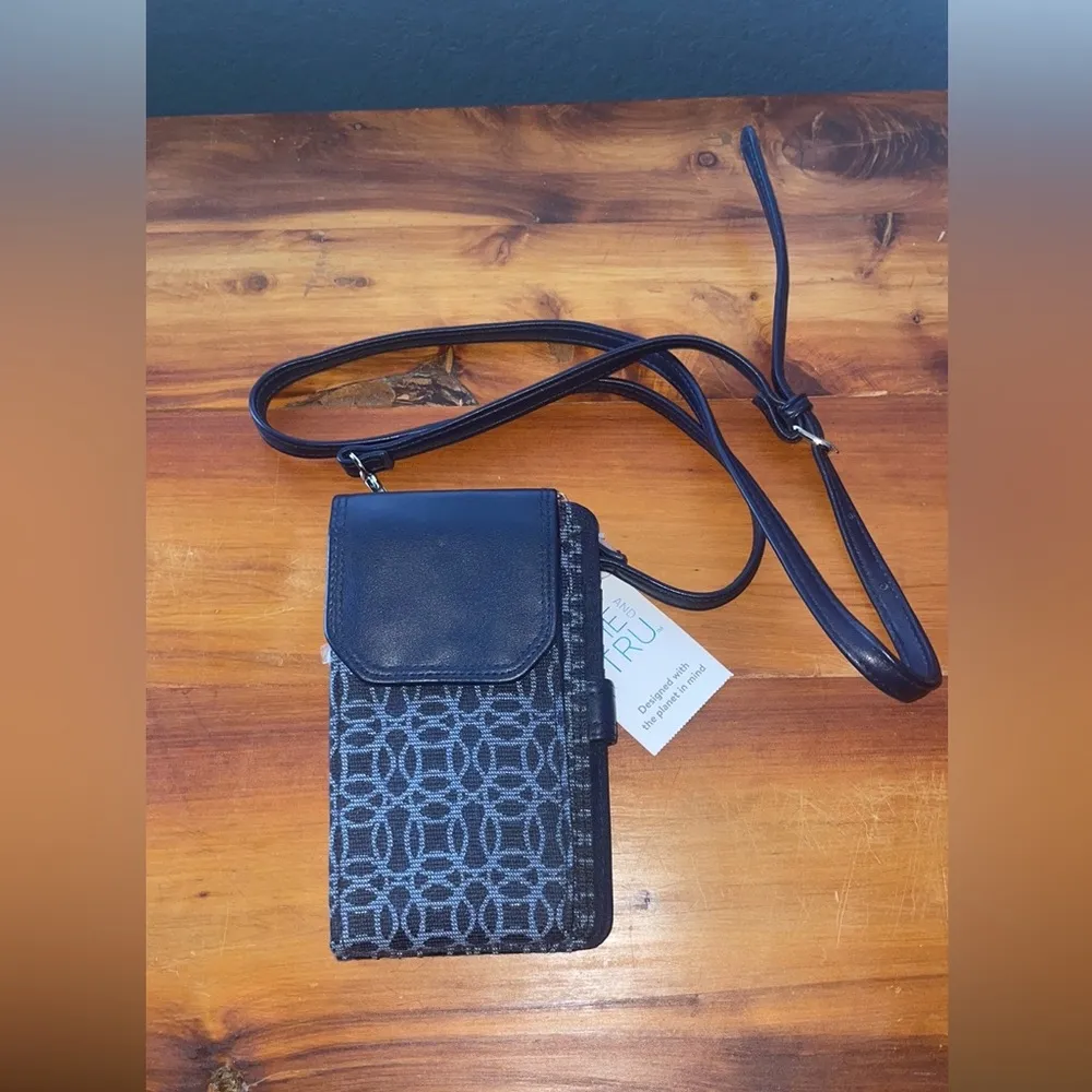 Nwt crossbody wallet purse by Time and Tru Women's Natalie String navy Blue - Image 7