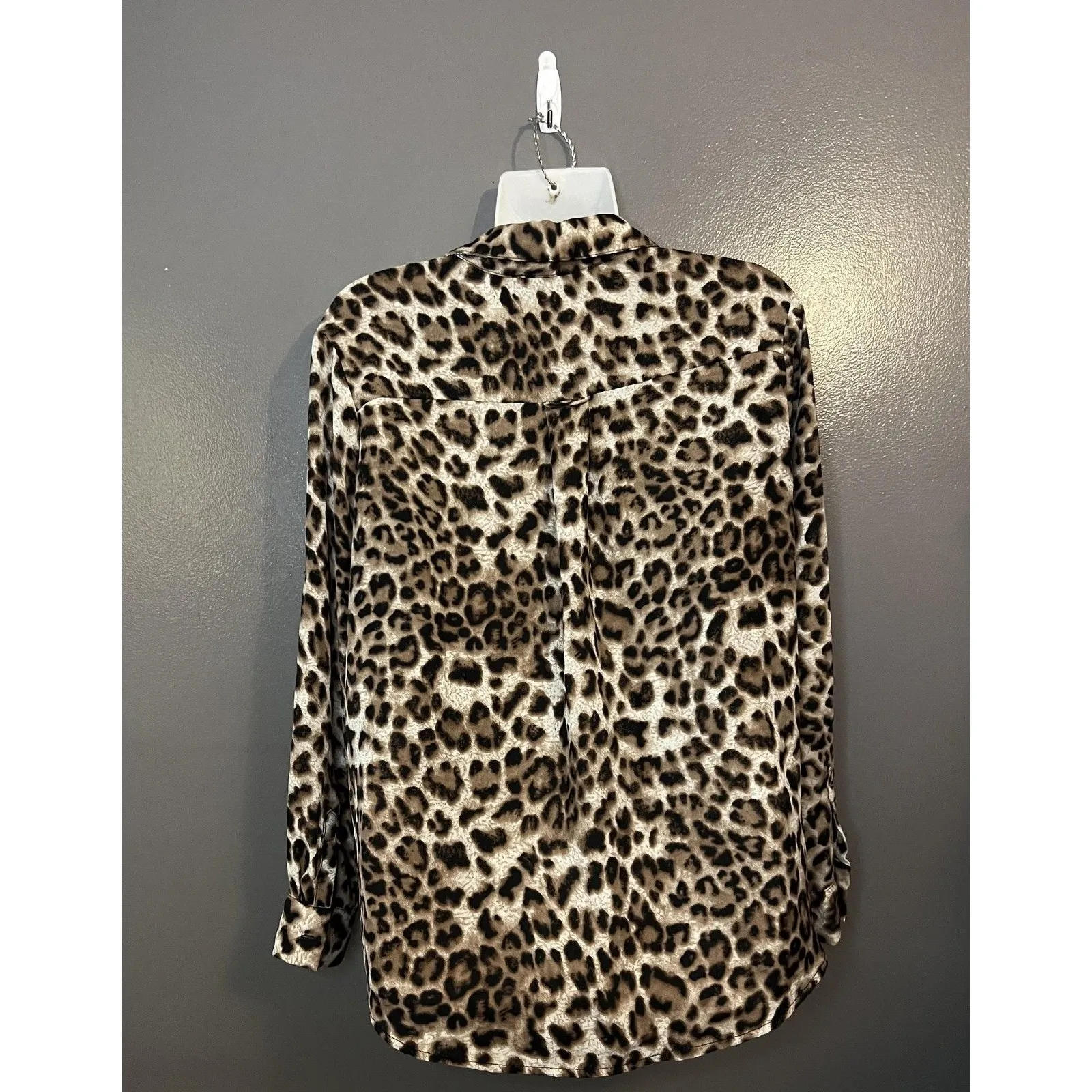 VICI Shirt Womens Medium Brown Black Leopard Print Button Down Long Sleeve Top - Image 7