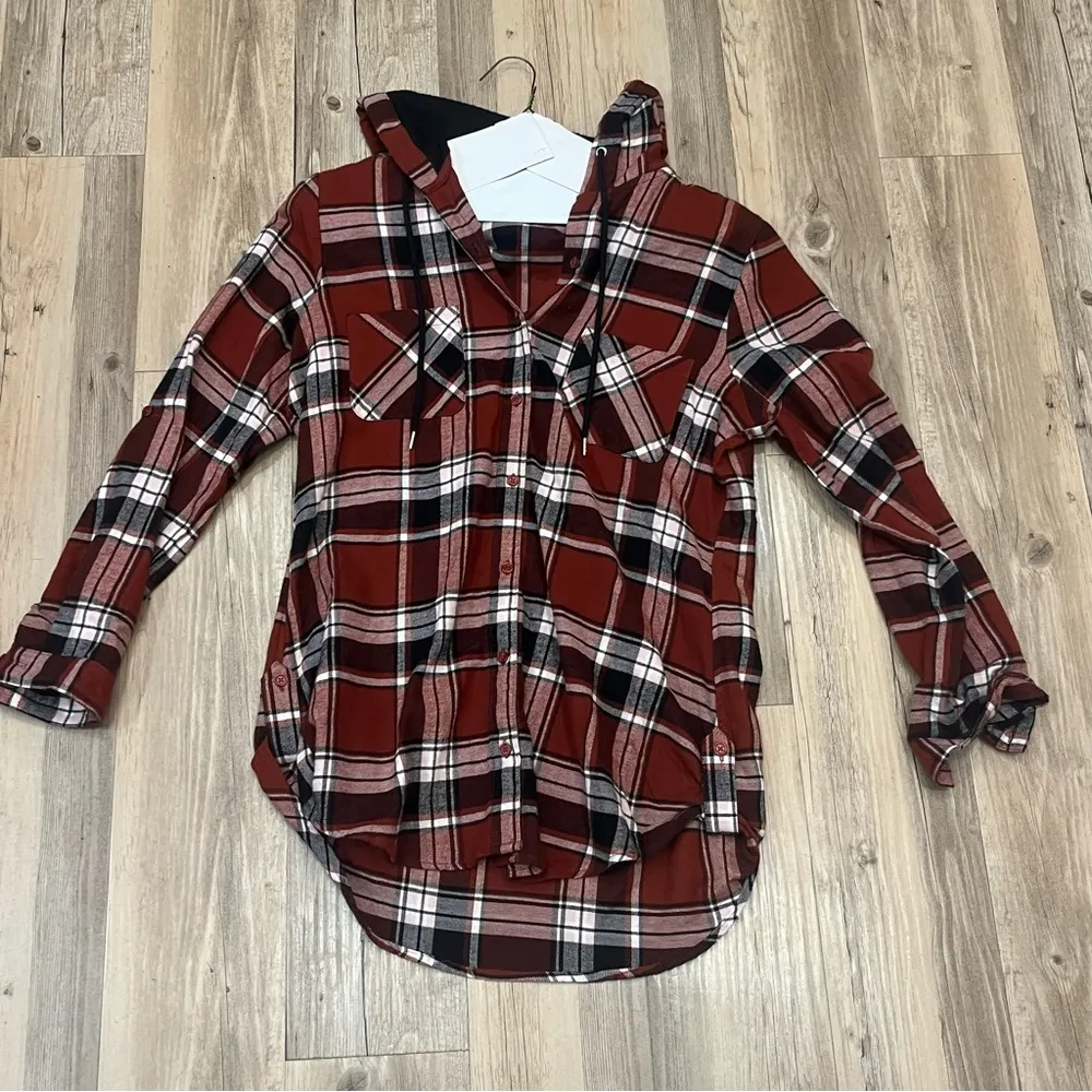 No Boundaries Juniors' Hooded Plaid Flannel Shirt burgundy and black sz XL - Image 5