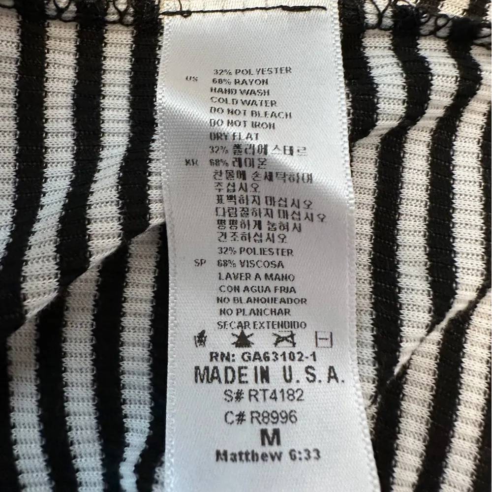 NWT Forever 21 Black White Stripe Ribbed Crop Tank Top Stretch Knit Size Medium - Image 7