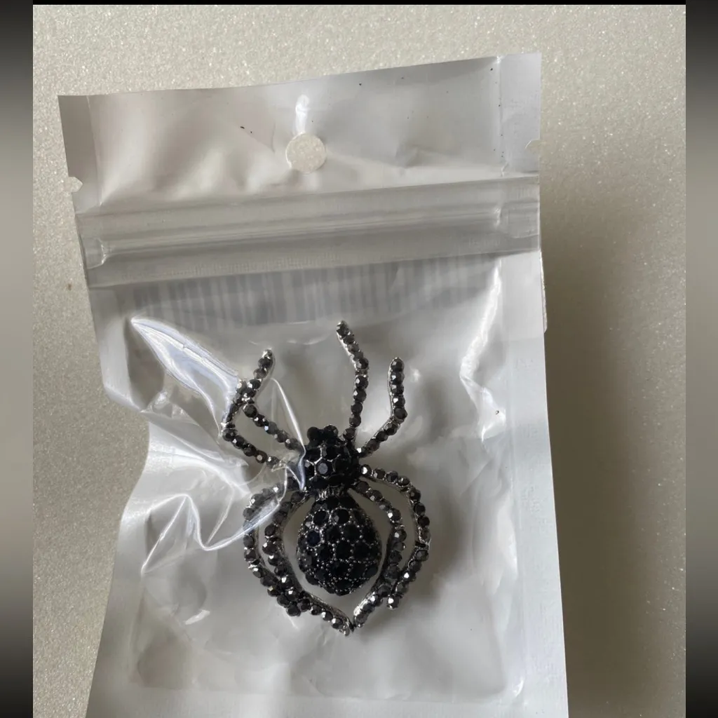 Spider silver plated/black Rhinestone Halloween‎ Brooch Women Suit Brooches Pin - Image 5
