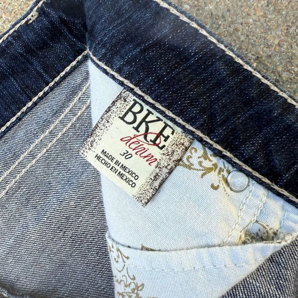 Buckle BKE Sabrina Blue Jean Shorts BK27110 Size 30 - Image 3