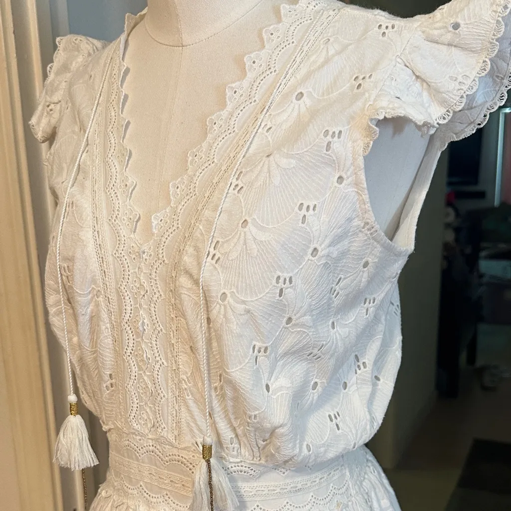 NWOT Eyelet Tiered Midi Dress White Size M - Image 5