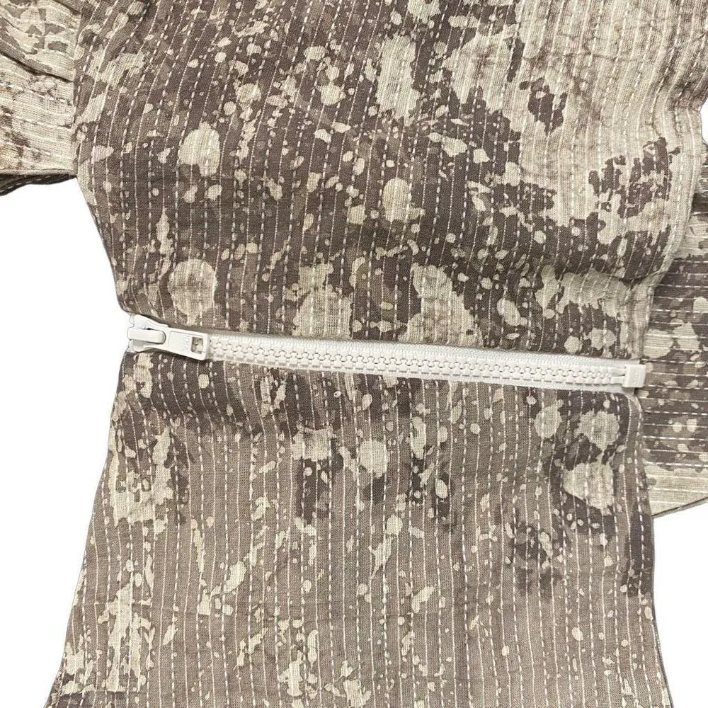 Just Bee Queen Sol Crop Top One Shoulder Printed Top‎ Taupe Size XS Gray - Image 5