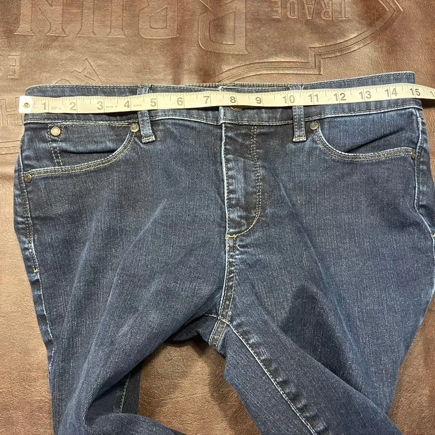 Lucky Brand Womens Mid Rise Skinny Ankle Jeans Dark Wash Size‎ 6/28 Distressed - Image 11