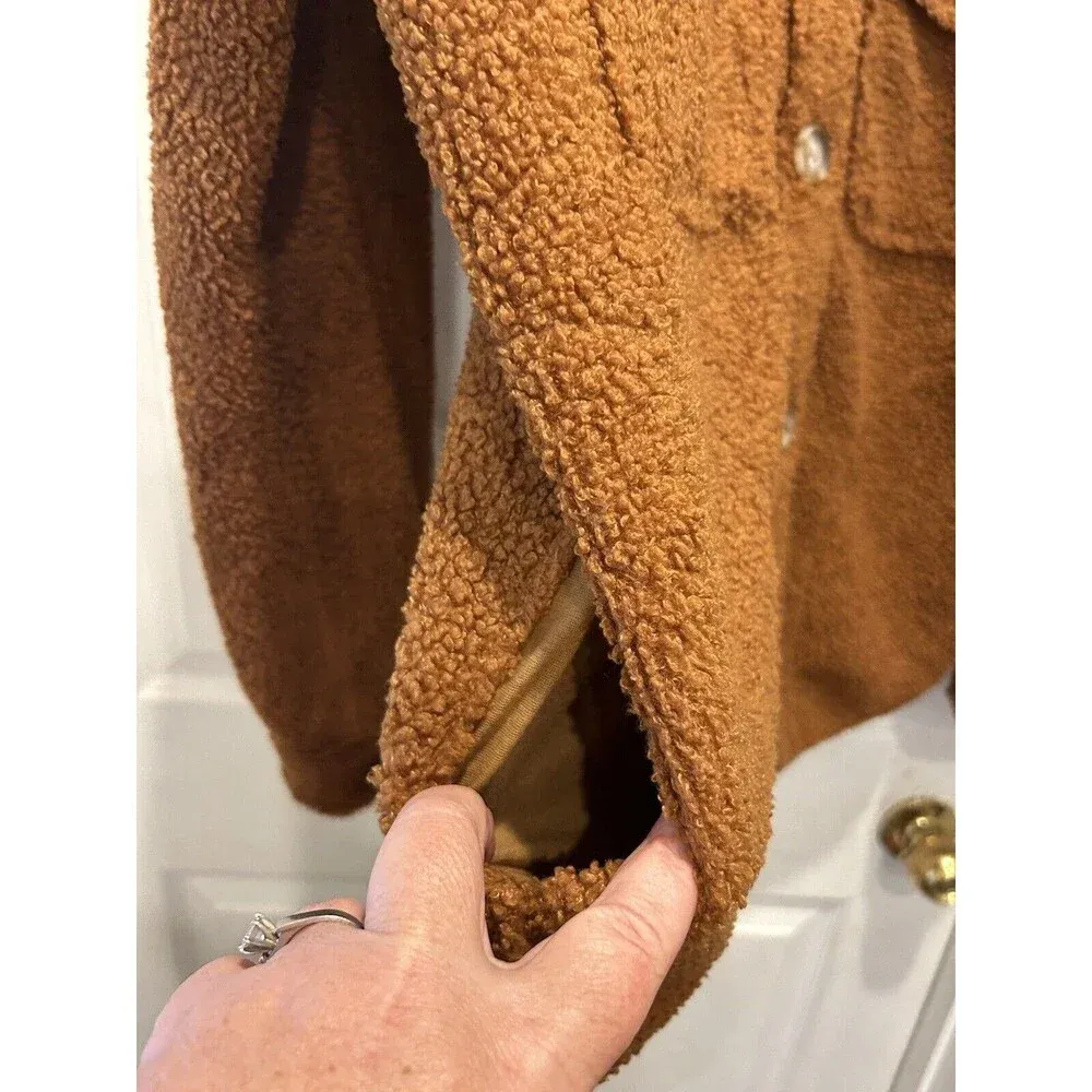 Wishlist Womens Small/Medium Brown Teddy Shacket‎ Oversized Shirt - Image 4