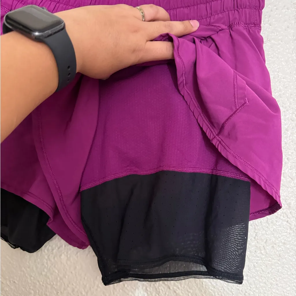 Lululemon Hot To Street Regal Plum / Black Women’s Size 8 Lined Short - Image 10