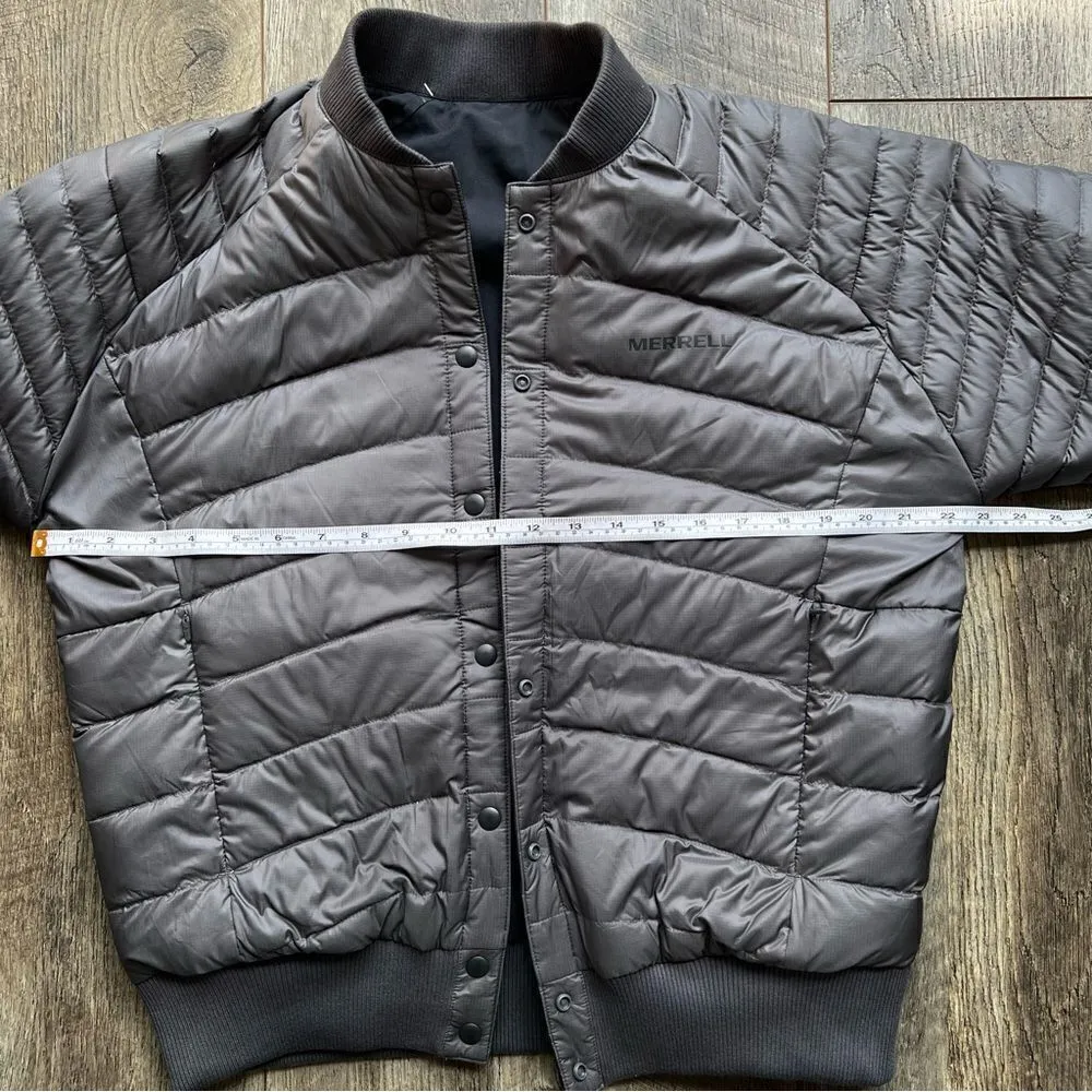 Merrell NWT Trailhead Insulated Reversible Bomber Jacket Size Small Black Grey - Image 11