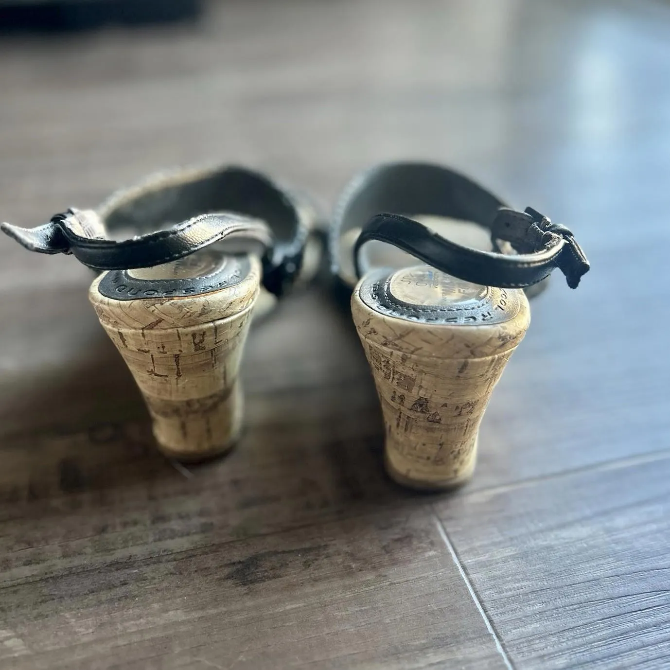 LifeStride Memory Foam Women’s Size 8 Wedges with Black Straps & Ankle Strap - Image 2