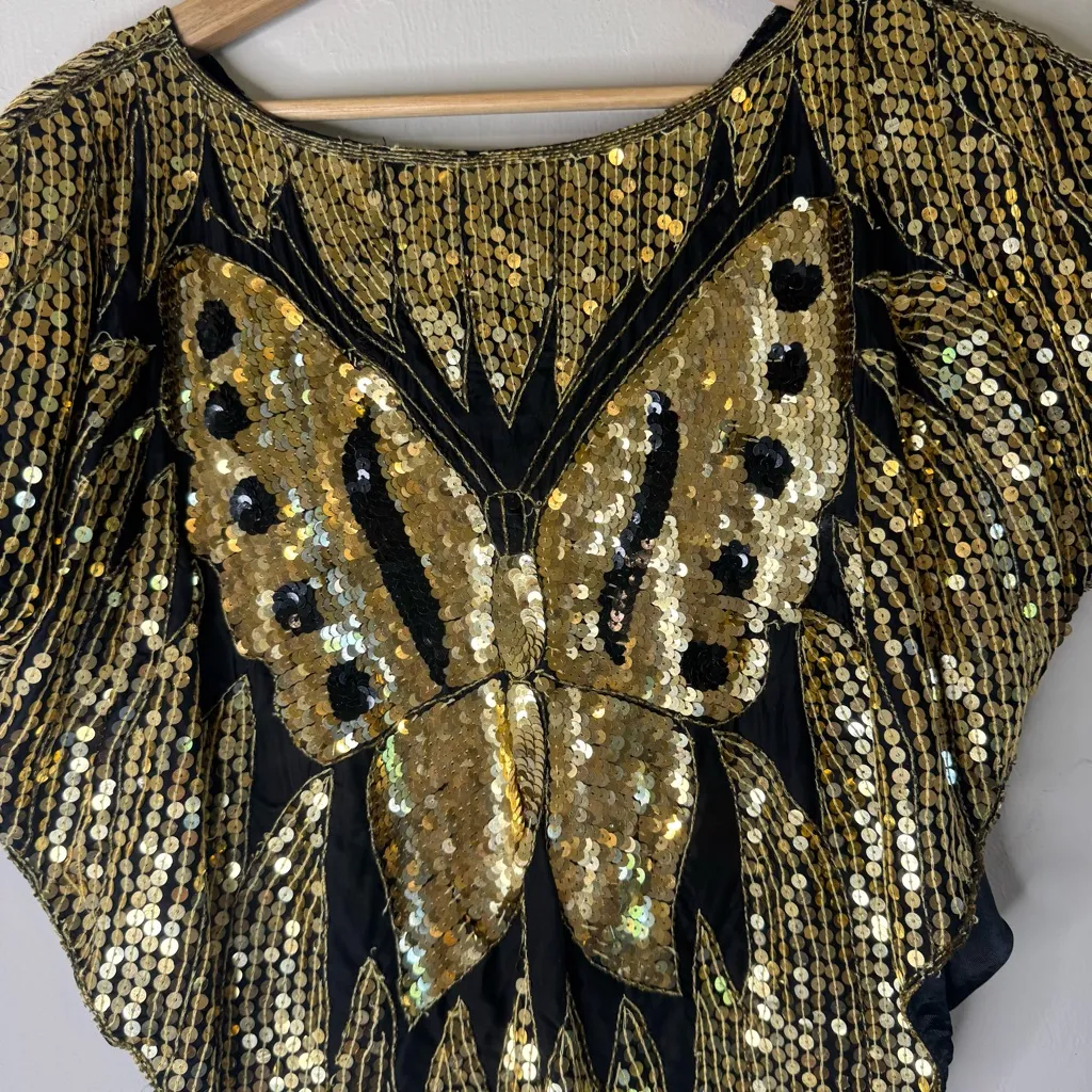 Vtg heavily embellished black and gold sequin butterfly 100% silk top size L Size L - Image 9