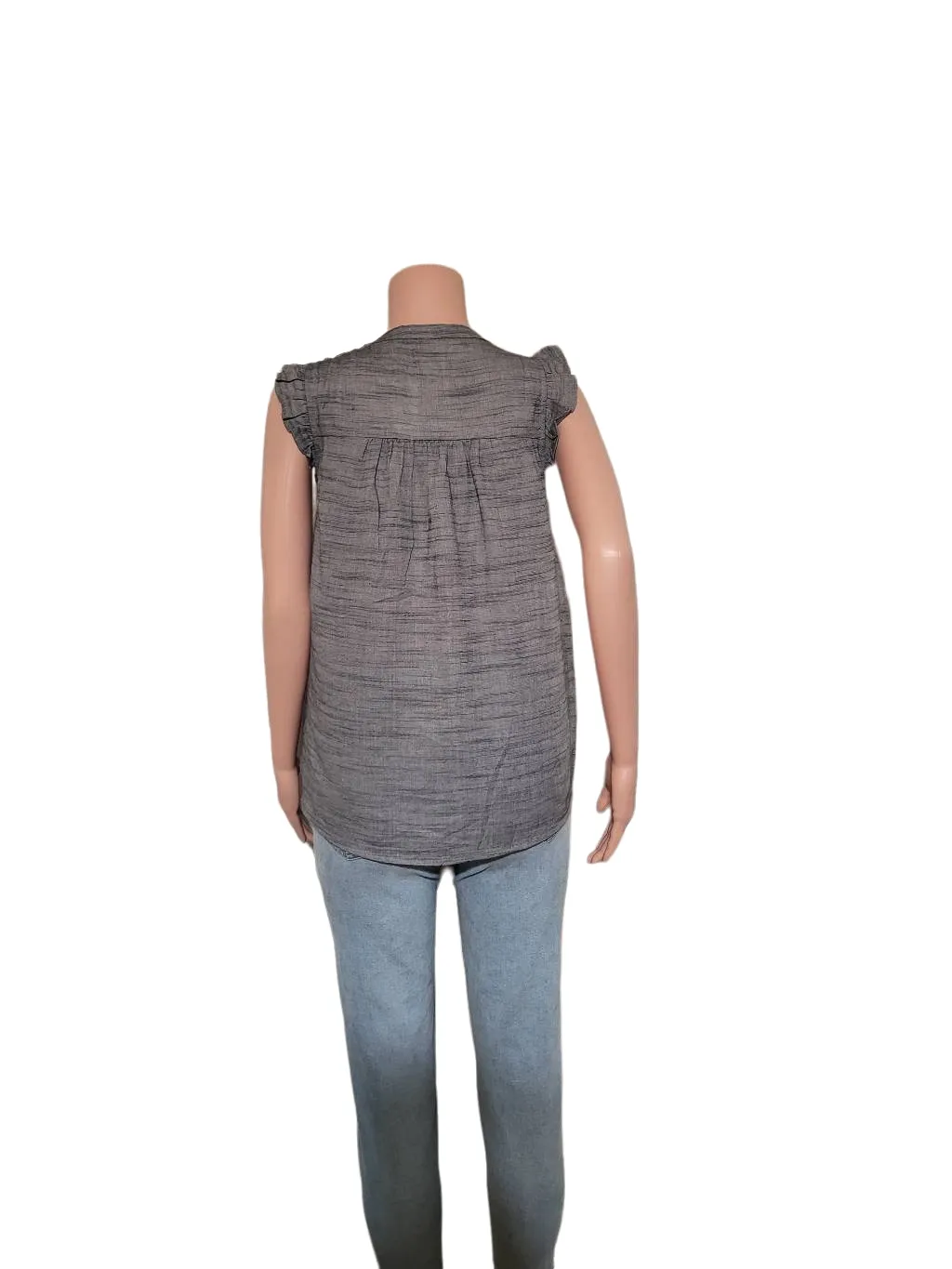 Doe&Rae women's button-up sleeveless ruffle shoulders charcoal tunic top S, M,L - Image 3