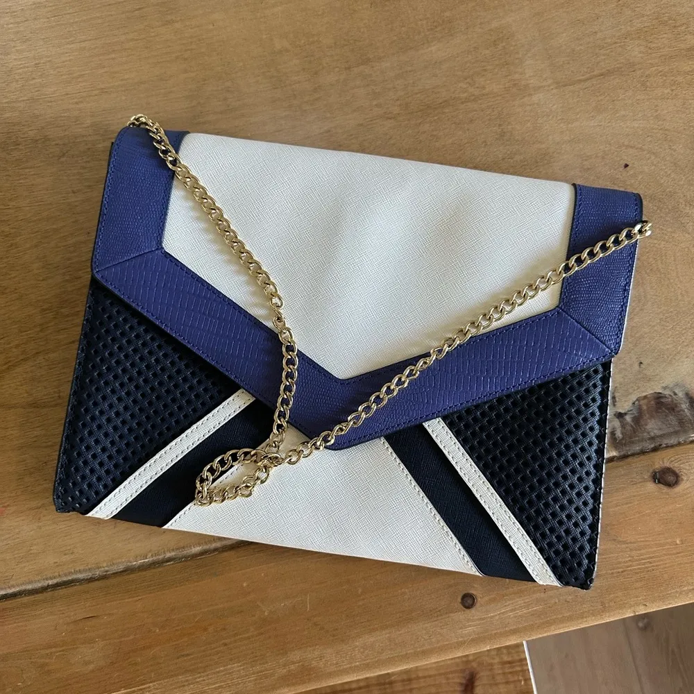 Juicy Couture LIKE NEW! Leather  Envelope Clutch - Image 3