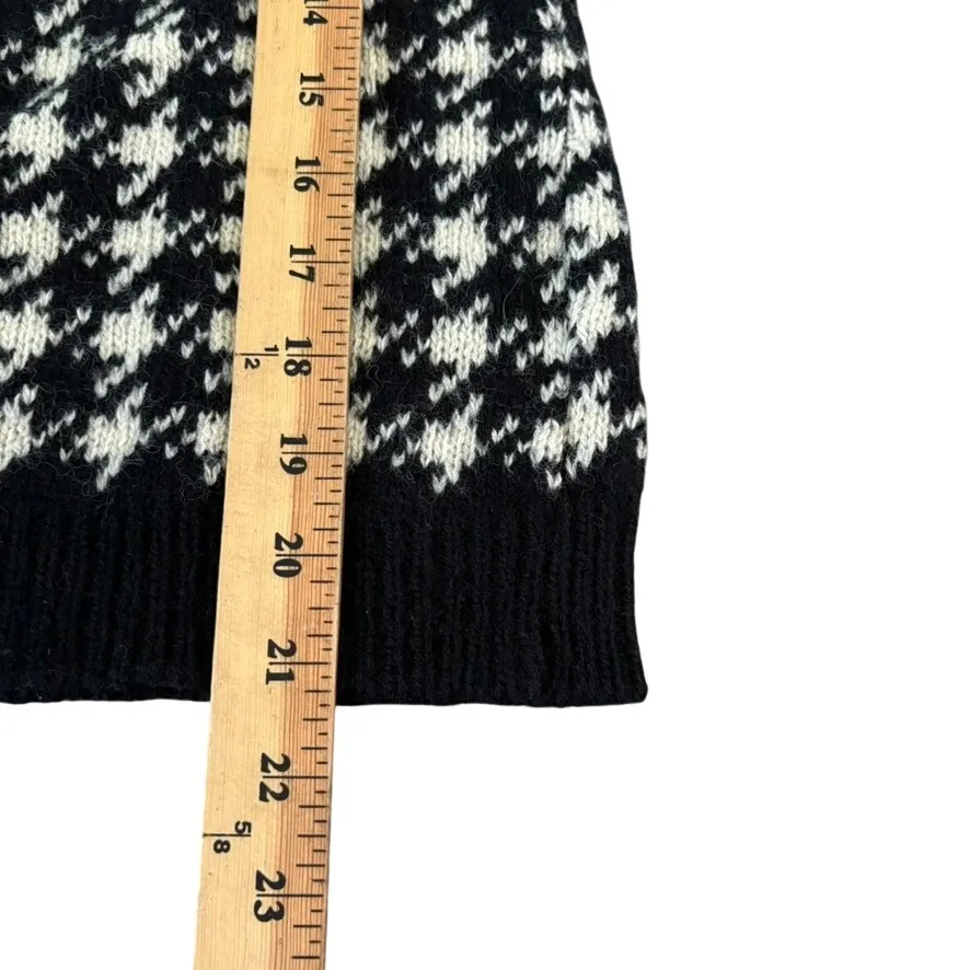 Vintage Cambridge Dry Goods 100% Wool Houndstooth Sweater Sz S Preppy Academia Black - Image 5