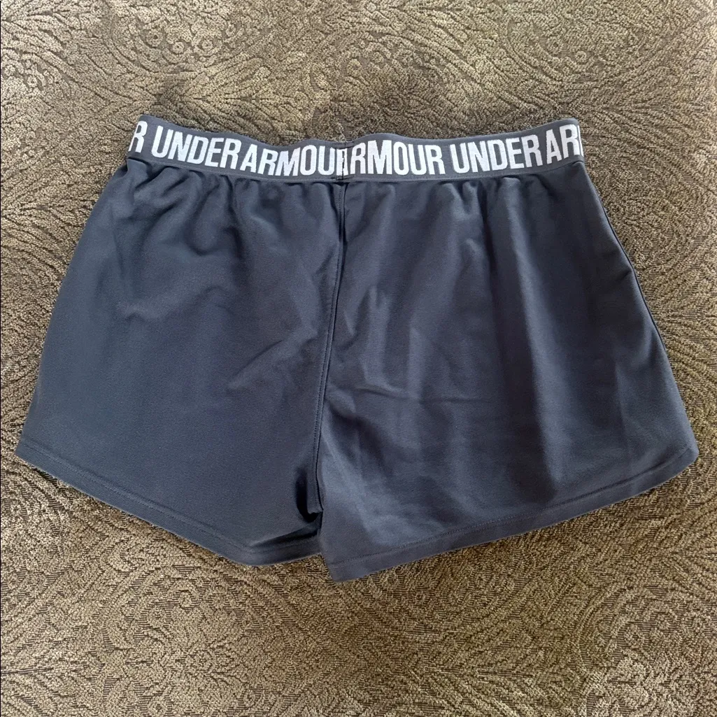 Under Armour Black Performance Shorts - Image 2