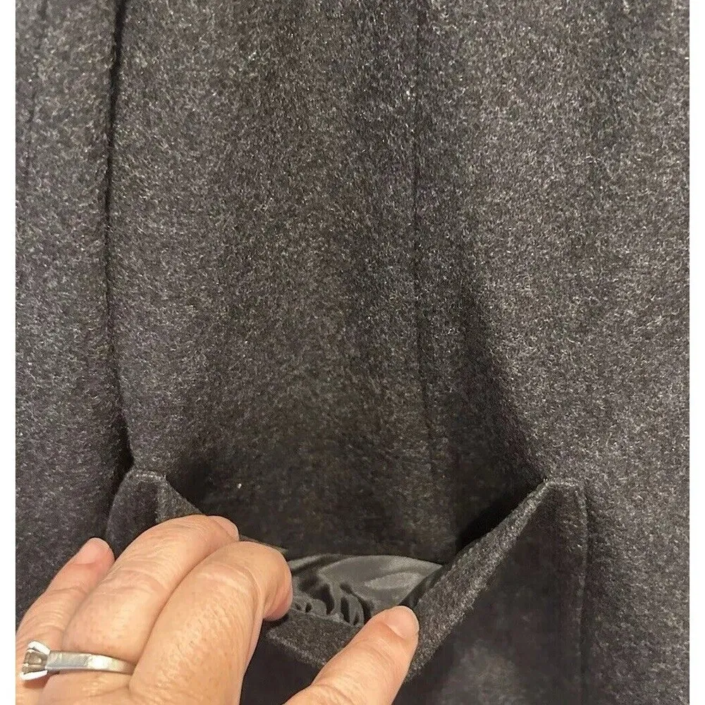 Vintage Eddie Bauer Charcoal Gray Wool Flannel Blazer Jacket  Womens Size Medium - Image 2