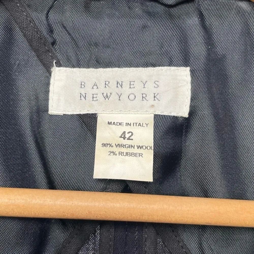 Barneys New York Wool Blend 2 Button Blazer in Black‎ Size Large or 42 - Image 2