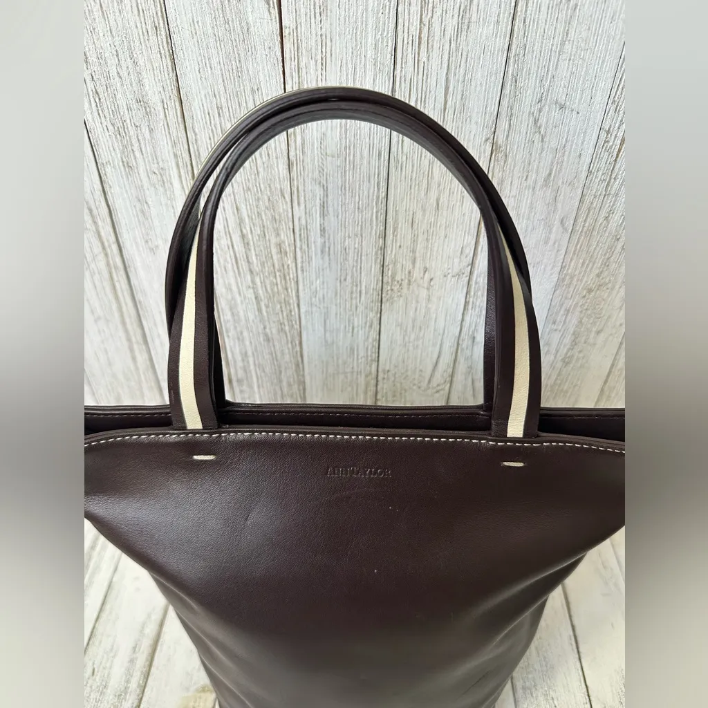 Ann Taylor All Leather Tote Handbag - Image 2