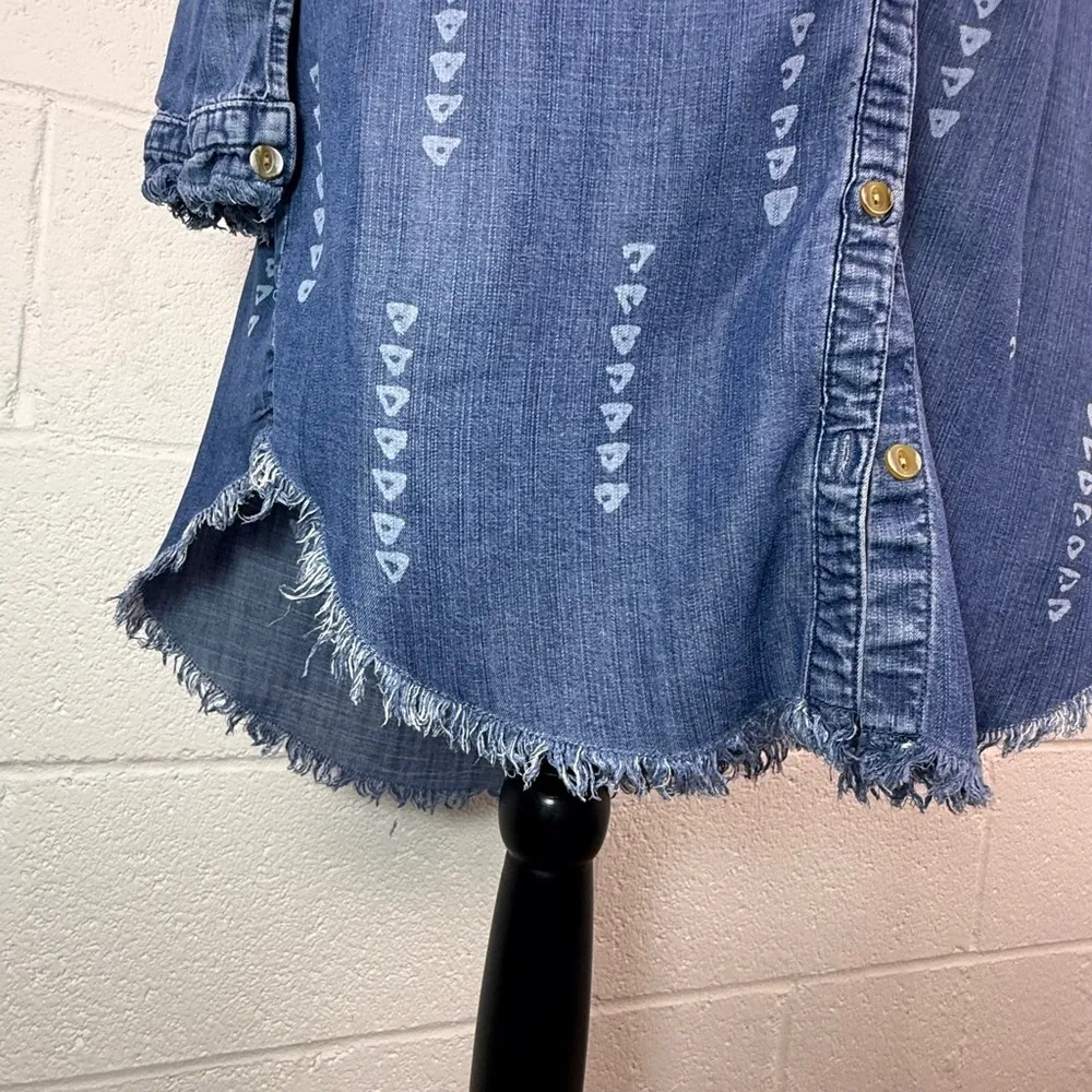Anthropologie Cloth & Stone Women's Denim Blue Chambray Shirt Dress Fray Edge - Image 4