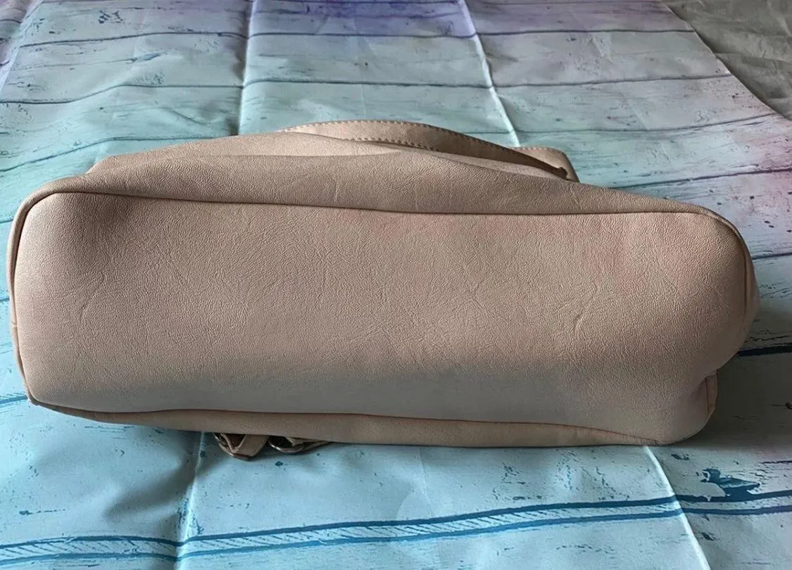 Cesca peach colored Double chain strap purse Tan - Image 5