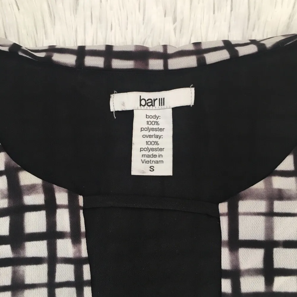 Bar III Women’s Sleeveless A line  Grid Shift Dress in Black combo size Small - Image 5