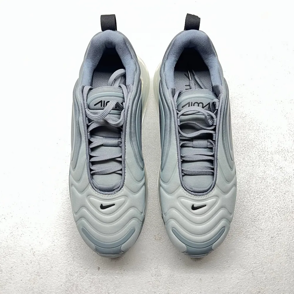 Nike Air Max 720 Womens Shoes - Image 3