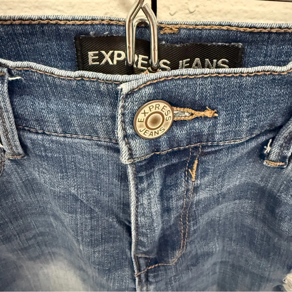 Express Jeans Cropped Legging Mid Rise Distressed Jeans - Image 5