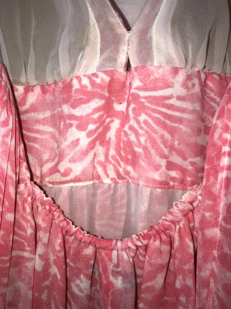 International Dress - Image 5