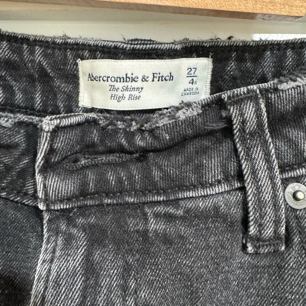 Curve Love The Skinny High Rise - Image 5